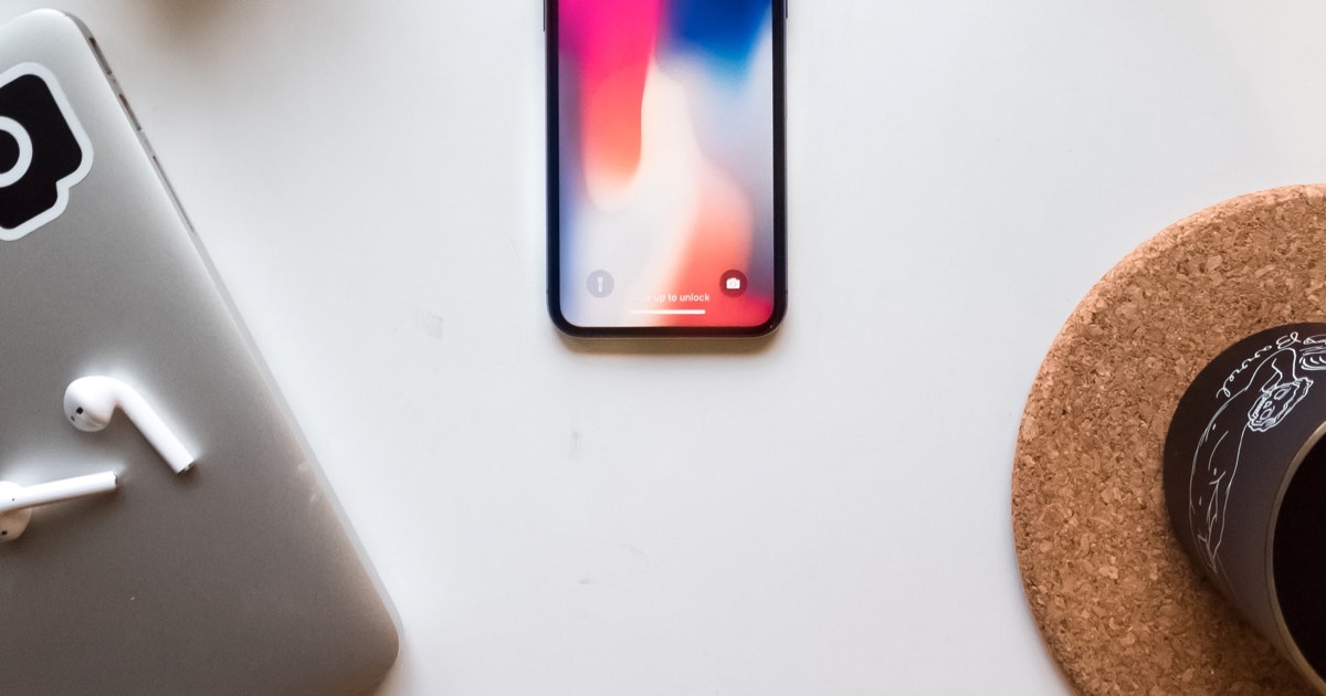pc og earpods 